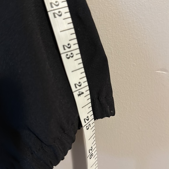 New Balance running jacket - Picture 8 of 8